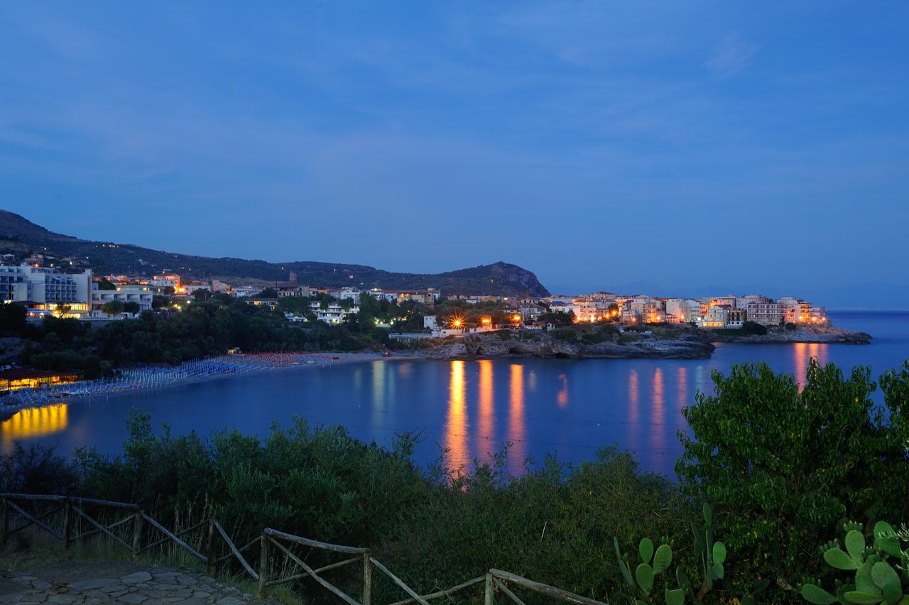 La Casa Di Paolo Casa Di Charme Hotell Marina di Camerota Exteriör bild