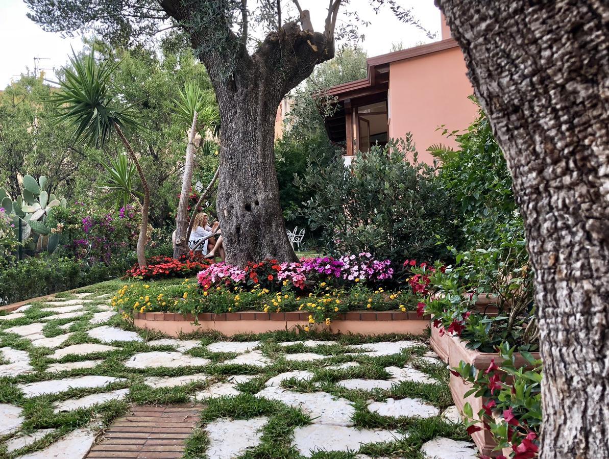 La Casa Di Paolo Casa Di Charme Hotell Marina di Camerota Exteriör bild